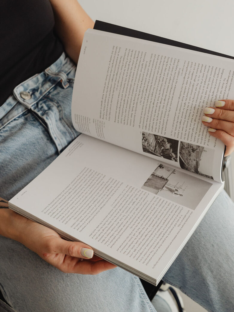 How to Create a Capsule Wardrobe: Minimalism in Fashion